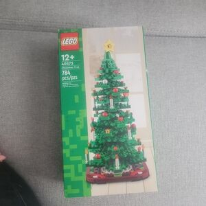 NEW LEGO Christmas Tree